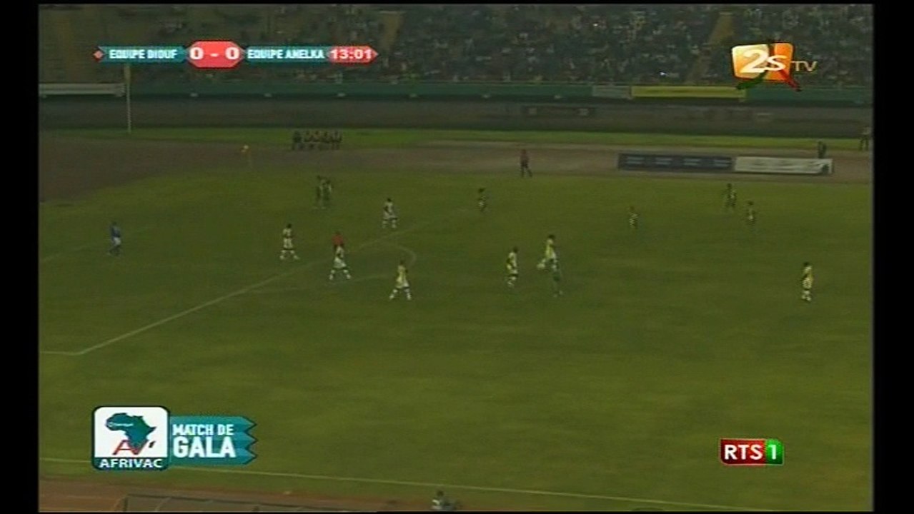 Vidéo : Match de gala – Frédéric Piquionne ouvre le score en faveur des amis de Nicolas Anelka – Regardez.