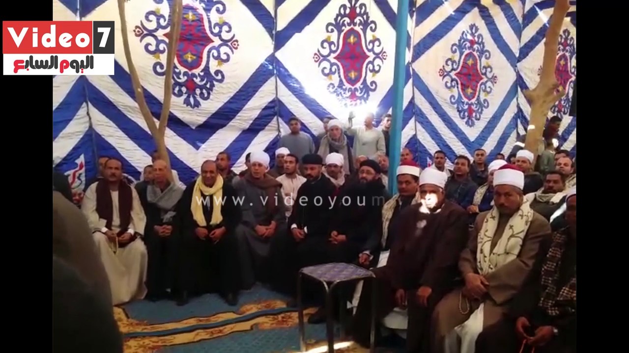 بالقرآن والأنجيل الصلح بين عائلتين قبطيتين فى سوهاج
