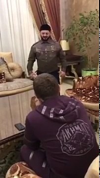 Видео репетиции Галустяна и Кадырова номера для КВН