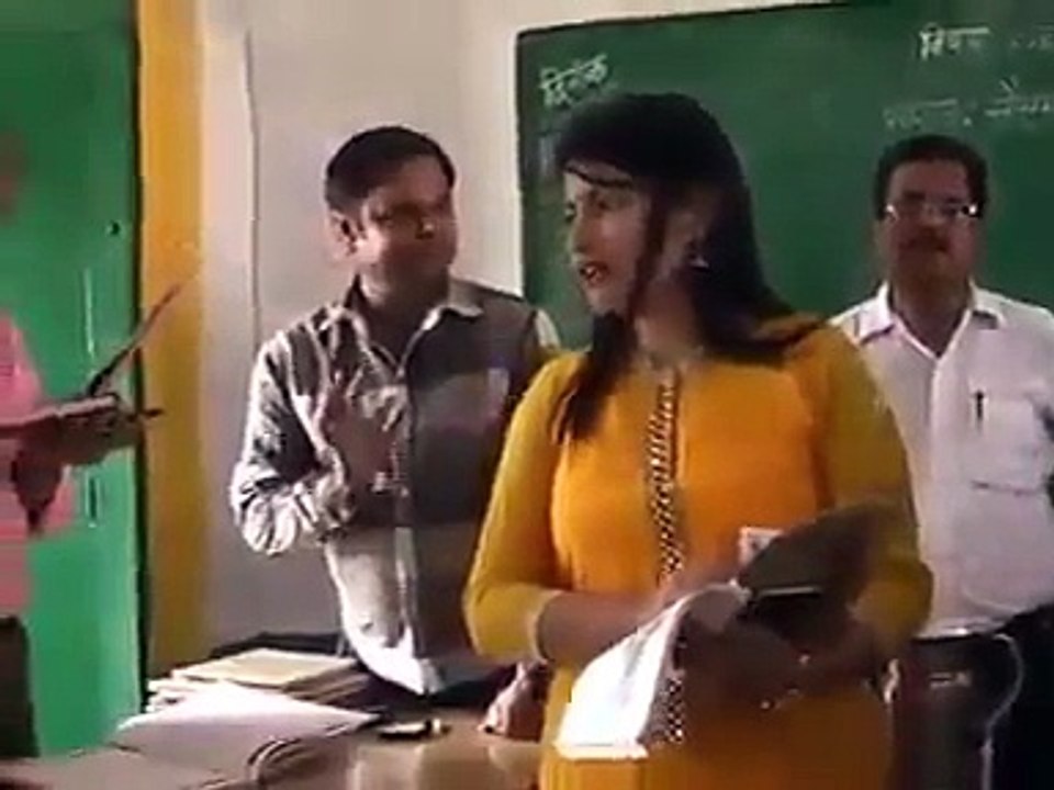 ہے تو یہ ویڈیو انڈیا کی ہے لیکن آخر کے منٹ میں جو پیغام اس سے دیا گیا ہے وہ لاجواب ہے.