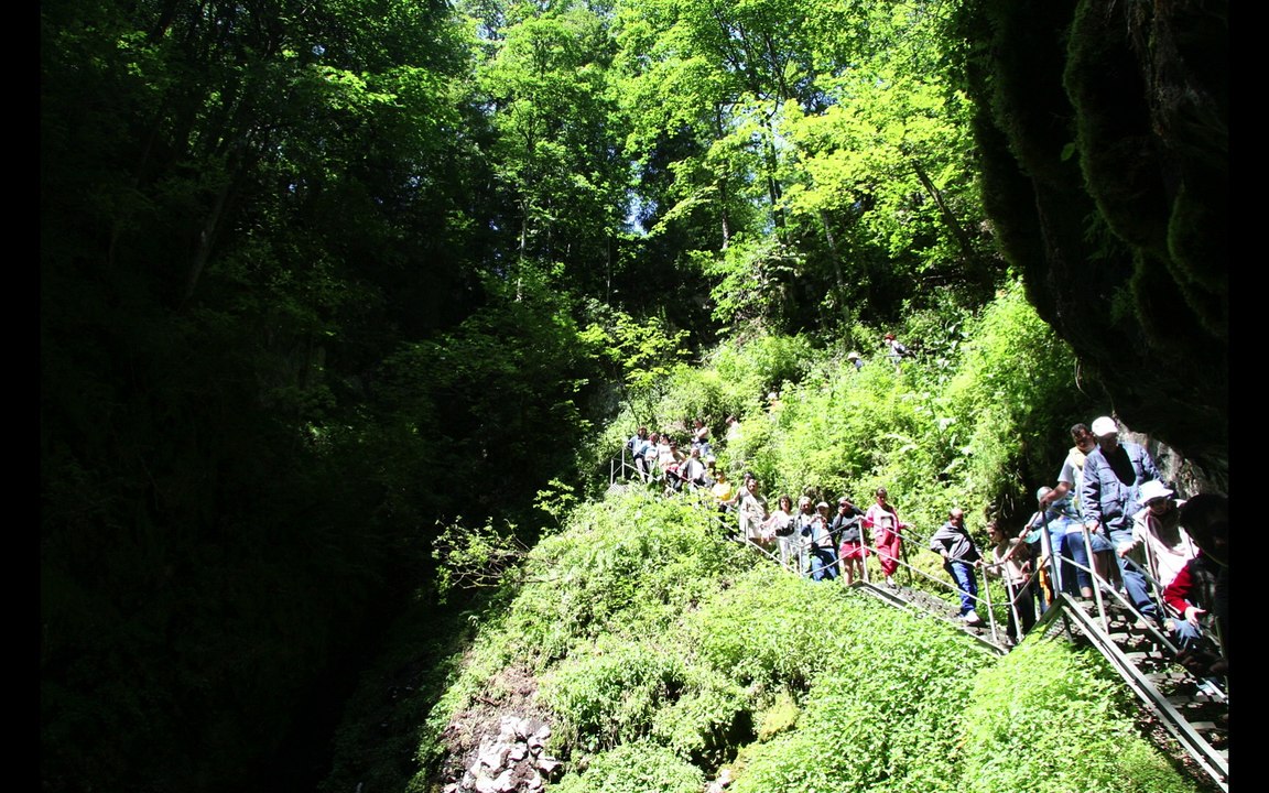 Radio Tour: Peșterile din Munții Apuseni