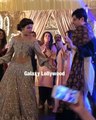 Urwa Hocane, Resham and Noman Ejaz Dancing on 'Tu Nay Mari Entry' at the #UrwaFarhan Wedding Reception in Lahore