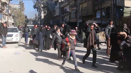 المعارضة السورية: إيران تعطل إجلاء المحاصرين بحلب