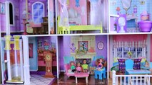 Frozen Kids Play Game at Descendants Dolls KidKraft Dollhouse Hide & Seek with Elsas Kids