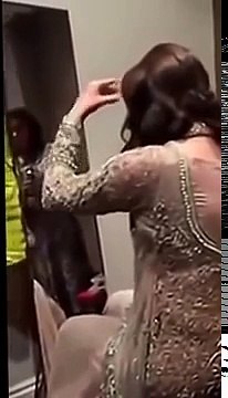 Famous Pakistani Hot Anchor Ayesha Real Face Behind Camera 2016 - YouTube