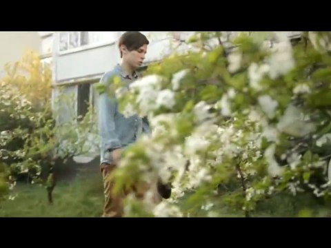 Юрий Лоза - Над деревней Клюевкой