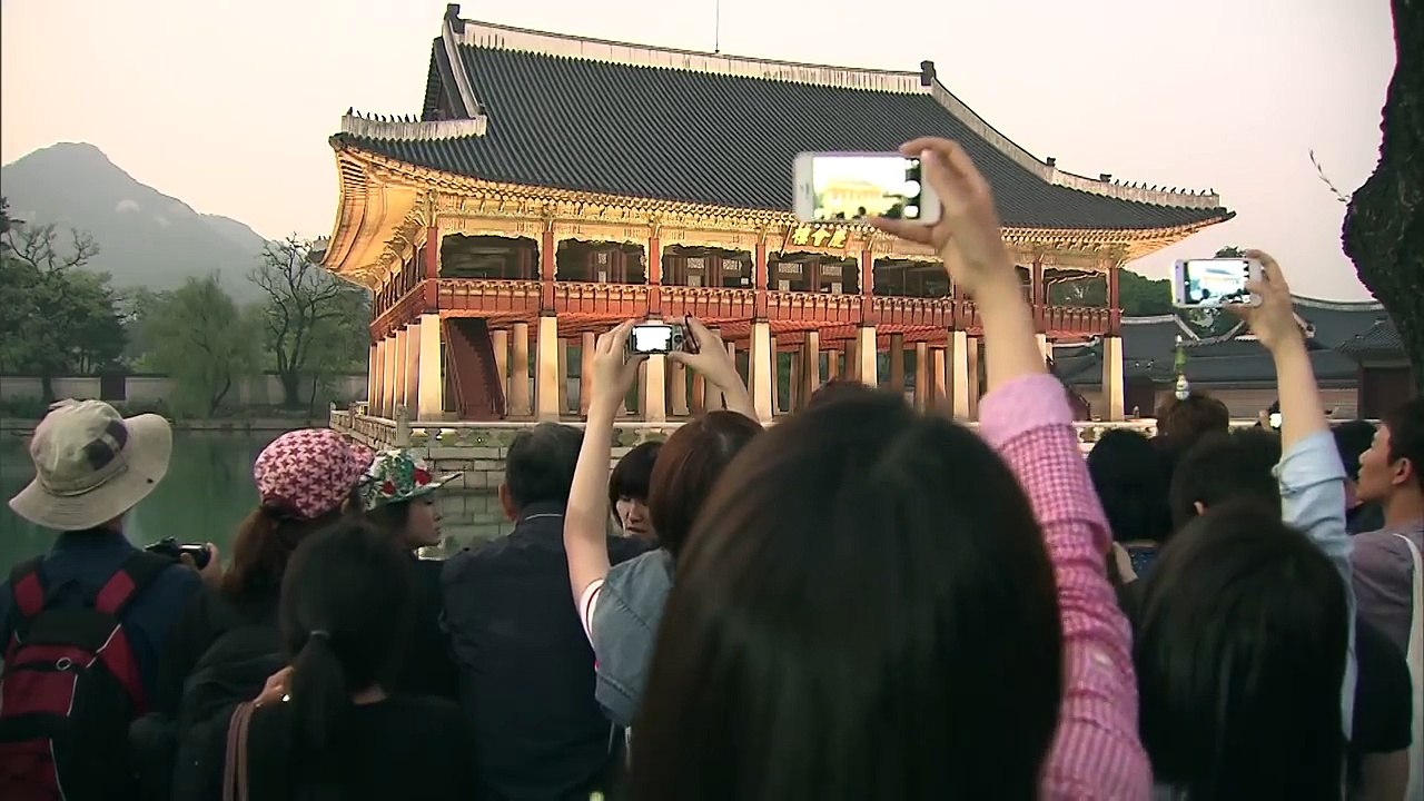 Conan Learns Korean And Makes It Weird