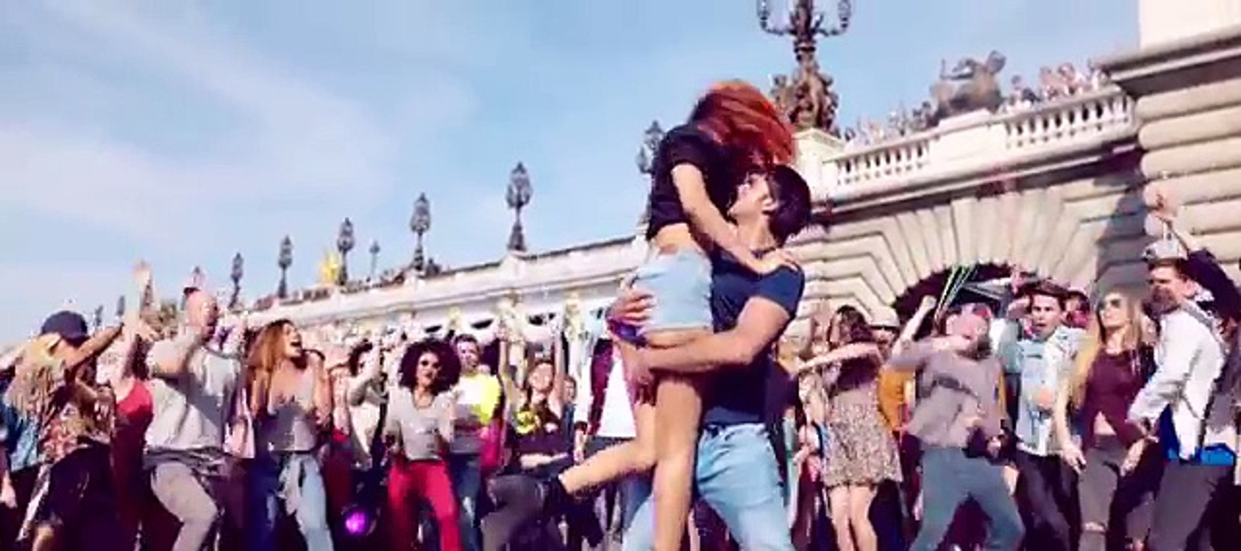 Befikre All Kissing Scenes HD Aditya Chopra Ranveer Singh Vaani Kapoor
