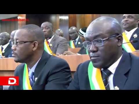 Document Nouvelle constitution ivoirienne Ouattara devant le Parlement pour défendre son projet