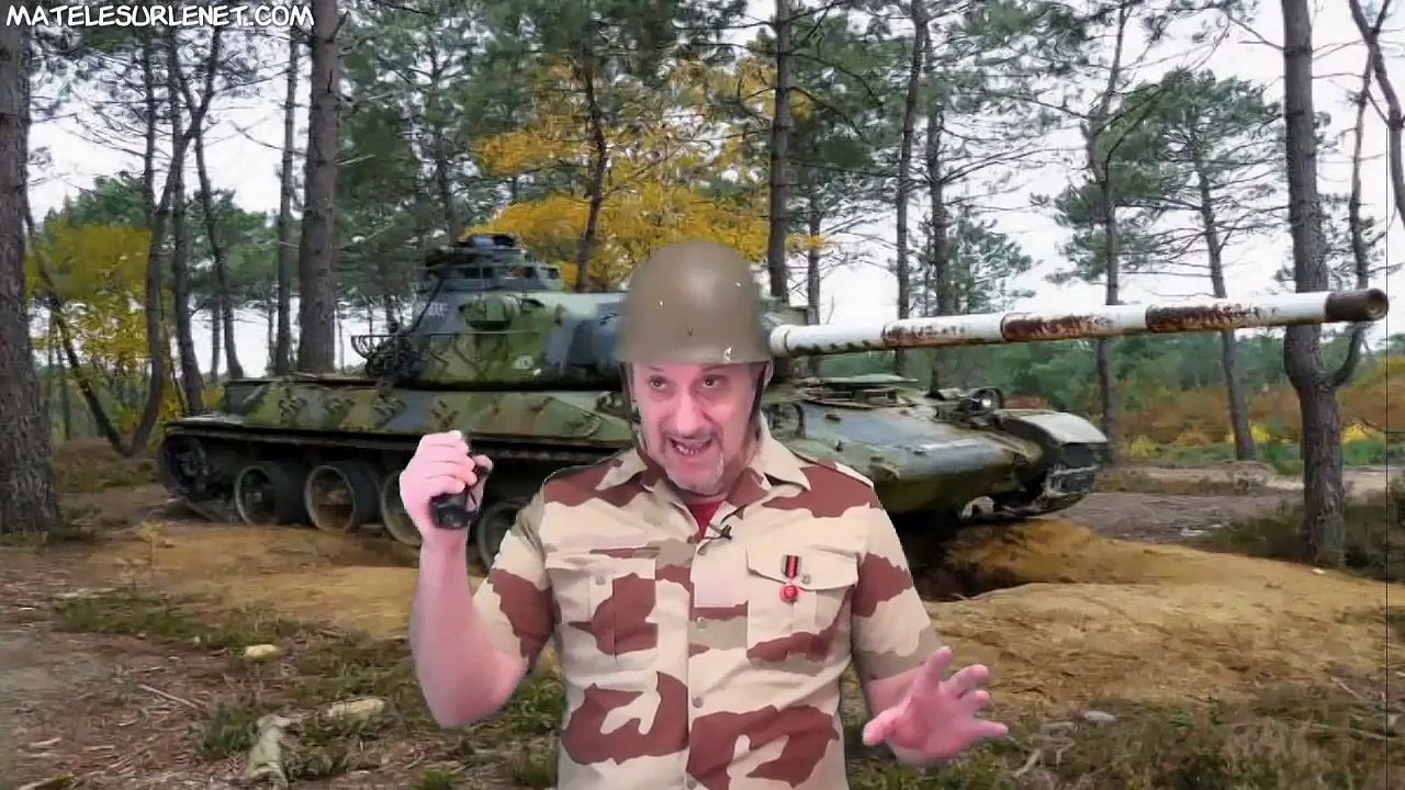 Explication du lancé de grenade par le Sergent Chef E.Bernard