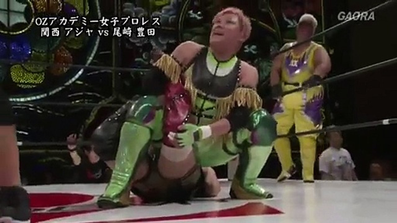 Aja Kong & Dynamite Kansai vs. Mayumi Ozaki & Manami Toyota (11/20/16) (Digest)