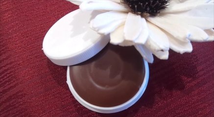 chocolate delight - lip balm - how to make homemade lip balm with chocolate
