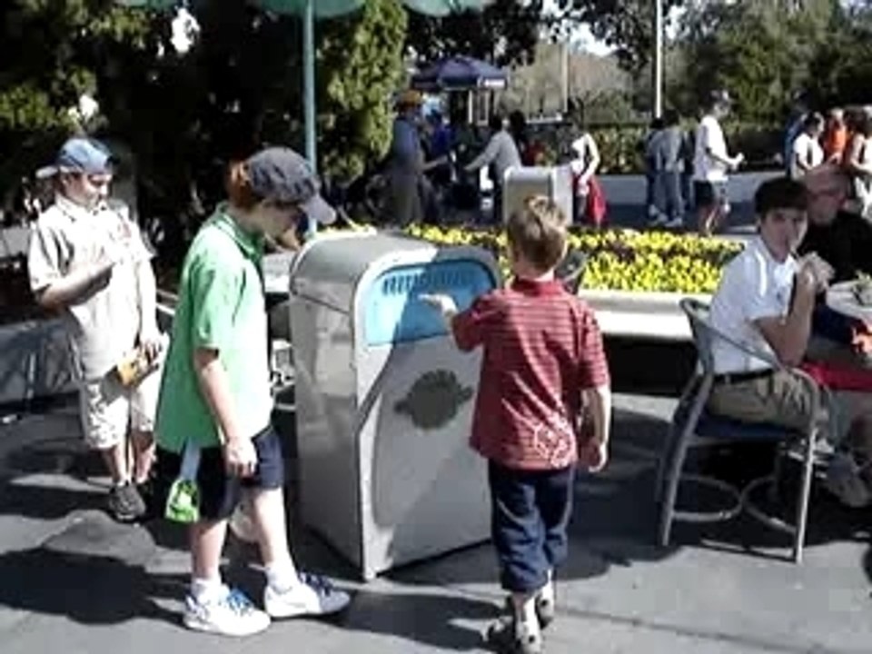 The Talking Trash Can