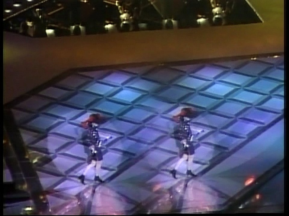 百變梅艷芳再展光華87-88演唱會: 09.夢伴