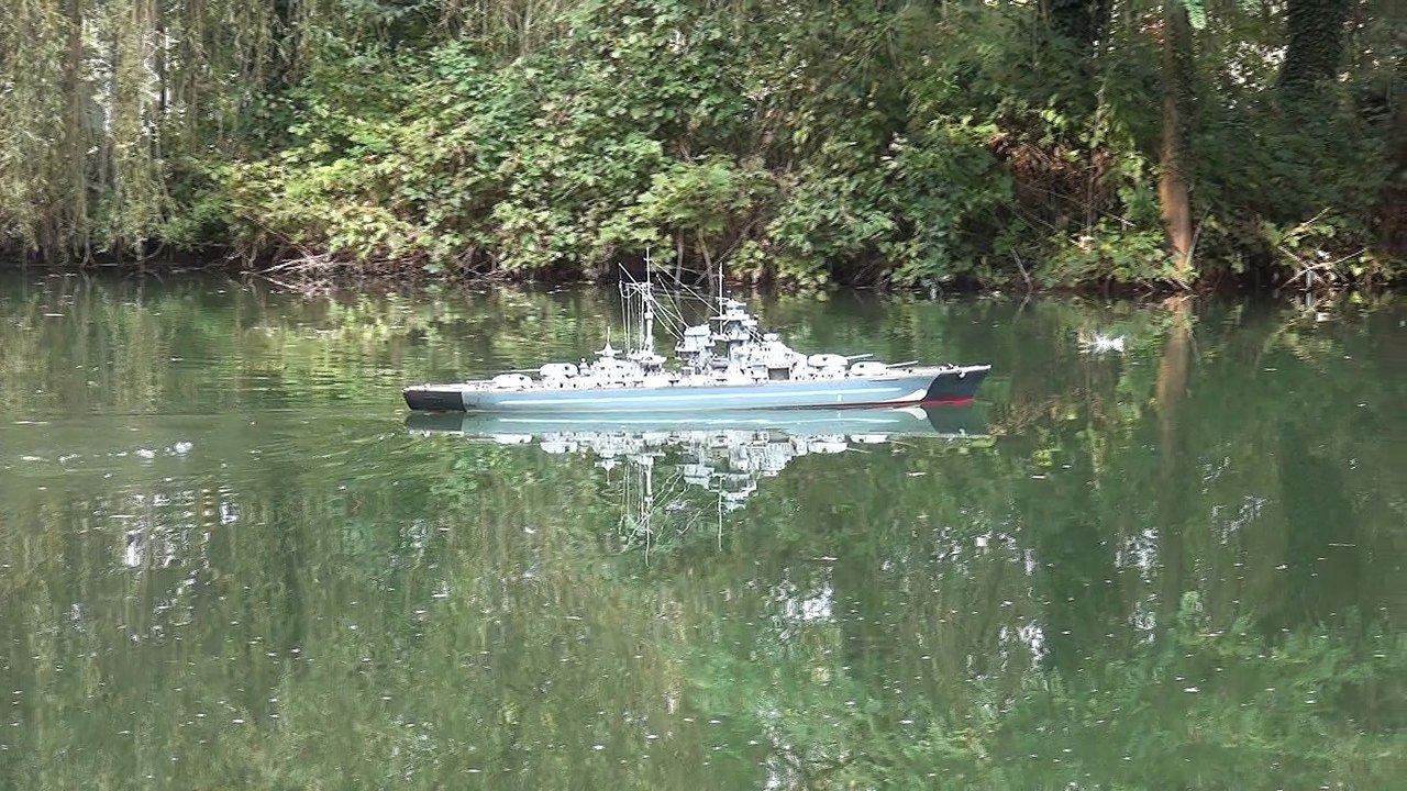 BIGEST RC SHIP BISMARCK