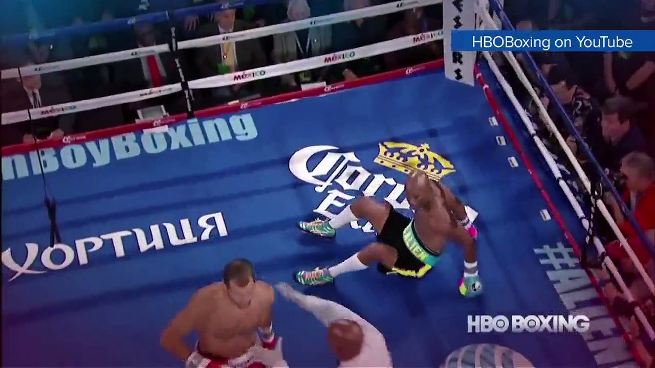 Boxe : la chute spectaculaire de Bernard Hopkins pour son dernier combat
