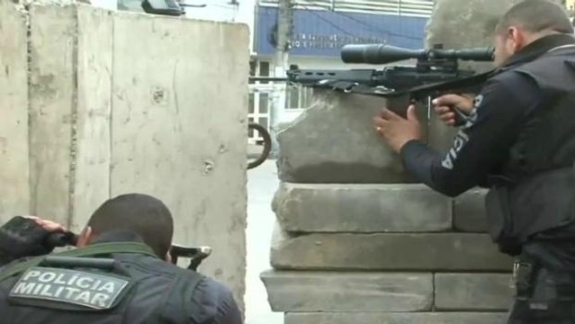 Policiais morrem durante confronto com traficantes no Rio de Janeiro