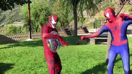 Spiderman vs Carnage - Funny Fight at Playground - Fun Superhero Movie in Real Life