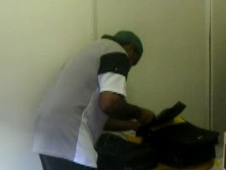 DJ MONDESIR mixe à  MEDIA TROPICAL