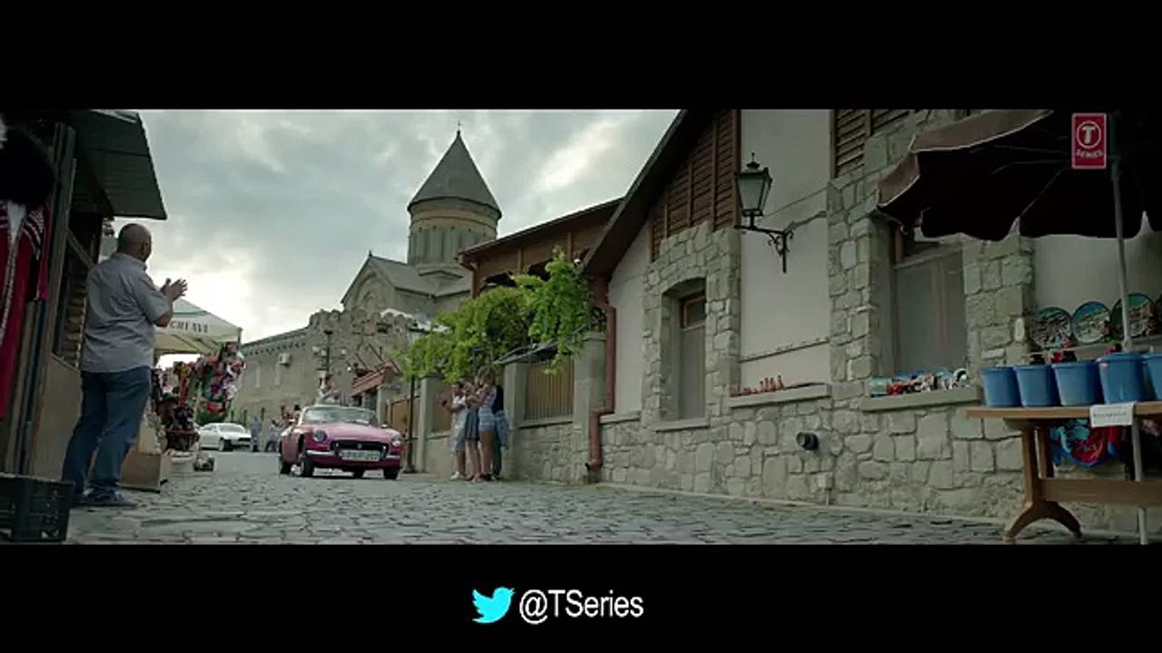 HALKA HALKA Video Song _ Rahat Fateh Ali Khan _ Ft. Ayushmann Khurrana & Amy Jackson _ T-Series