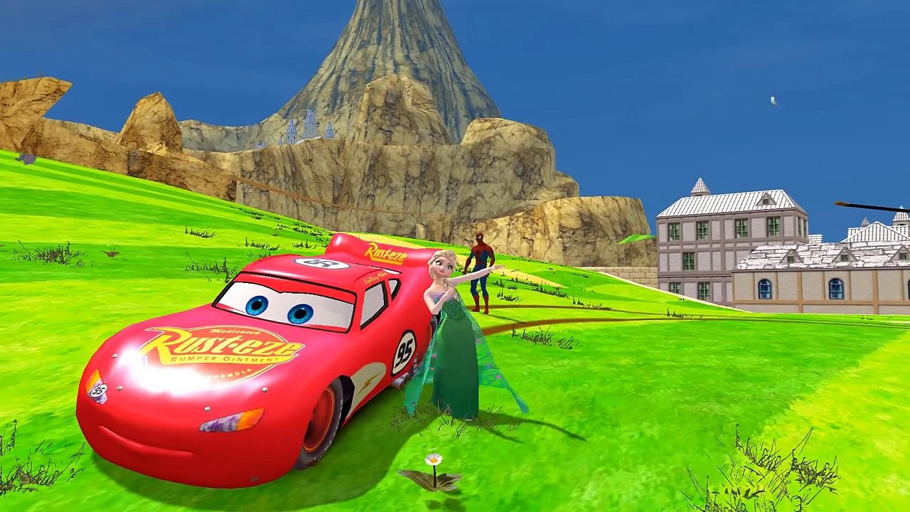 Elsa & Spiderman de Marvel Comics Flash McQueen de Disney Cars 2, Hélicoptère | Dessin animé