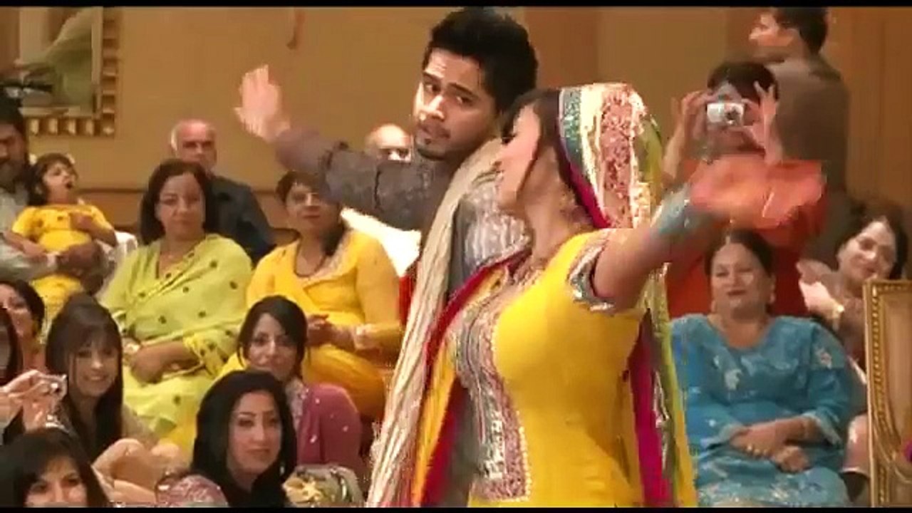 Pakistani Wedding Groom & Bride Best Dance