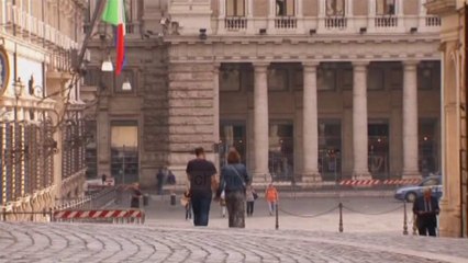 Itali, foshnja e braktisur shpëtohet nga shqiptari - Top Channel Albania - News - Lajme