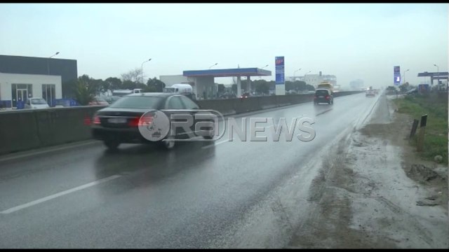 Morën xhiron ditore- Durrës, tre persona të armatosur grabisin pikën e karburantit