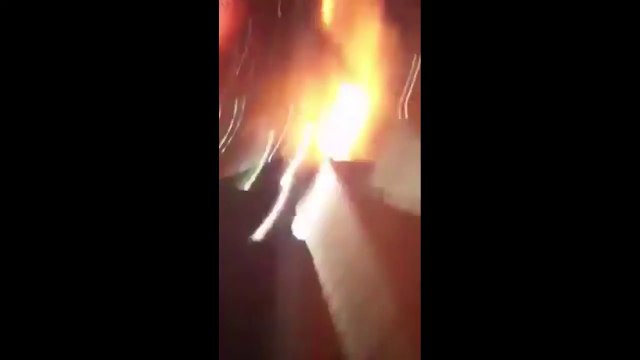 Explosion d'un camion citerne d'essence sur l'autoroute à Baltimore Maryland