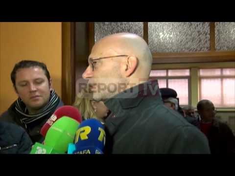 Report TV - Cutillo:S'ka risk për Call Center s'rrezikohen 25 mijë të punësuarit