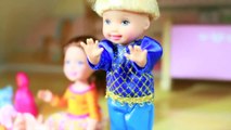 FROZEN Secret ATTIC Disney Frozen Anna Kristoff & Family Parody PLAY DOH AllToyCollector