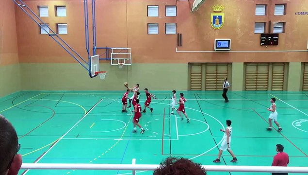 LUCAS VALDES. EQUIPO INFANTIL C.B. CHIPIONA AGROGADES.