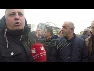 Muri në Mitrovicë, protestojnë veteranët e UÇK-së