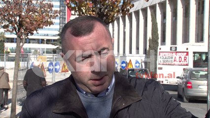 Punimet në sheshin “Skënderbej”, devijohet sërish qarkullimi i makinave