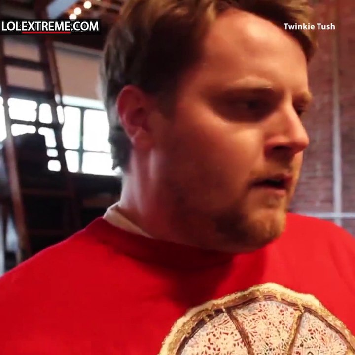 Jewellery For Your Cat's Bum