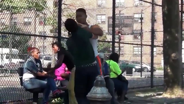 BROMAS EN LA CALLE QUE SALEN MUY MAL 2017