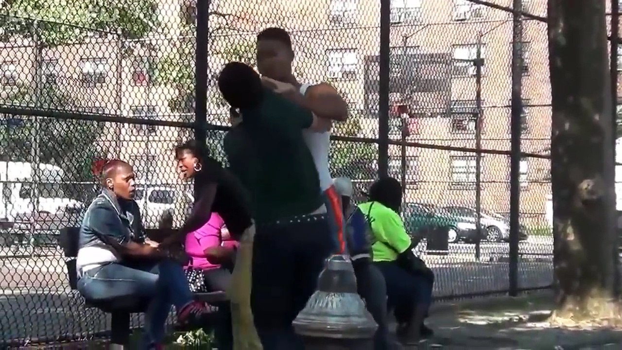 BROMAS EN LA CALLE QUE SALEN MUY MAL 2017