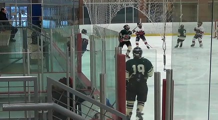 2016-12-14,Peewee Huskies vs LCC, 1st period