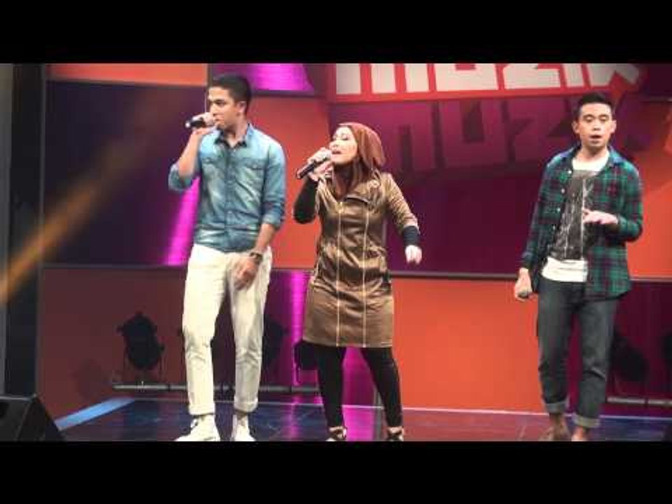 Sesaat Kau Datang (Live) by Ramlah Ram ft.SleeQ @ Pencalonan Muzik-Muzik 27, Plaza Alam Sentral