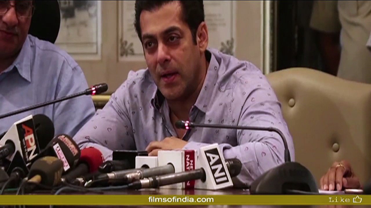 Salman Khan's AWESOME SPEECH | BMC Anti-Open Defecation Campaign