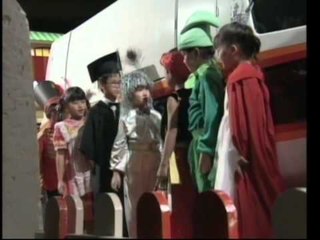 VTS 01 5At The Bird Park - Part 05