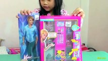 Barbie Life in the Dreamhouse Fashion Vending Machine by Mattel Barbie Doll Collection