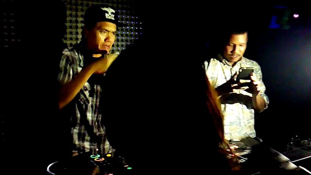 ยาบ้า Live Grease Sukhumvit 49 Bangkok