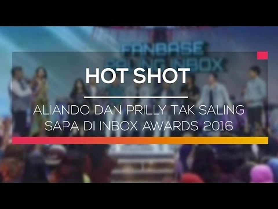 Aliando dan Prilly Tak Saling Sapa di Inbox Awards 2016 - Hot Shot