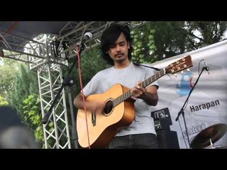 Nazim Ifran - Yellow (Coldplay Cover)@Twtup Ipoh