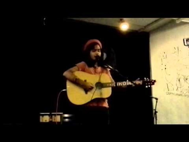 Nazim Ifran- Yellow (Coldplay) Cover @ Doppel Cafe