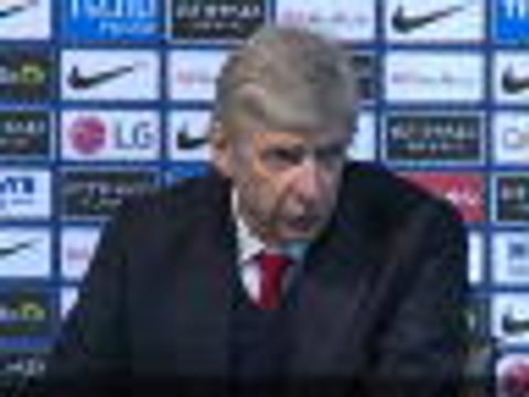 Referees protected 'like lions' - Wenger