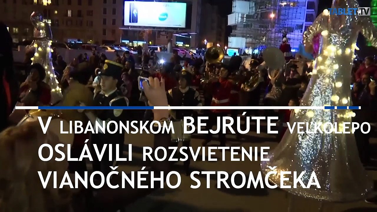 V libanonskom Bejrúte rozsvietili vianočný stromček