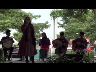 Empat Dara (Live) by Ramlah Ram @ Karnival Wow Putrajaya 2013