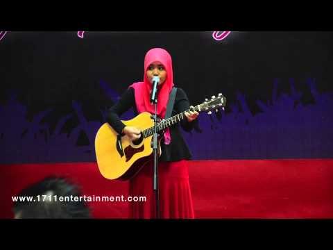 Najwa Latif - Sahabat @ Plaza Angsana